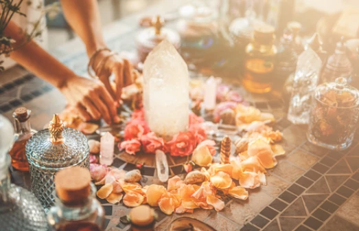 healings_crystals_altar